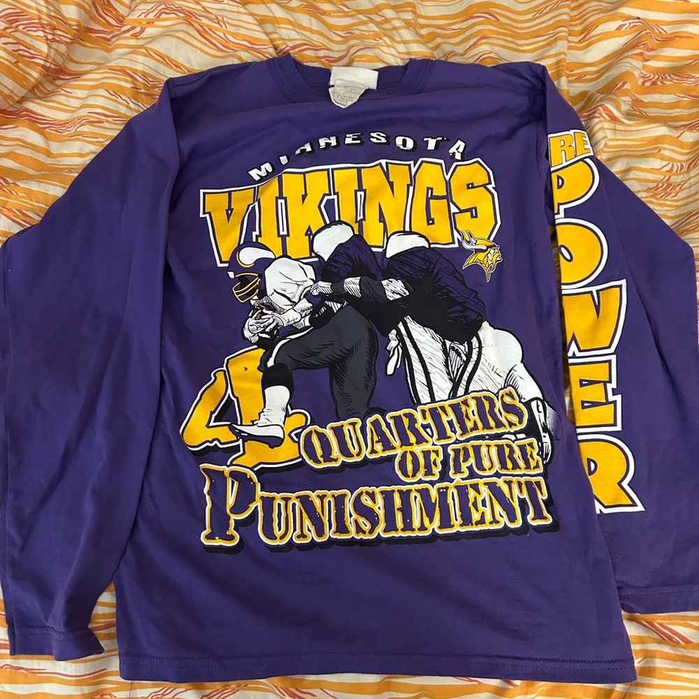 Vintage NFL by Team Glasbow Minnesota Vikings Long-Sleeve Shirt - Size 14/16